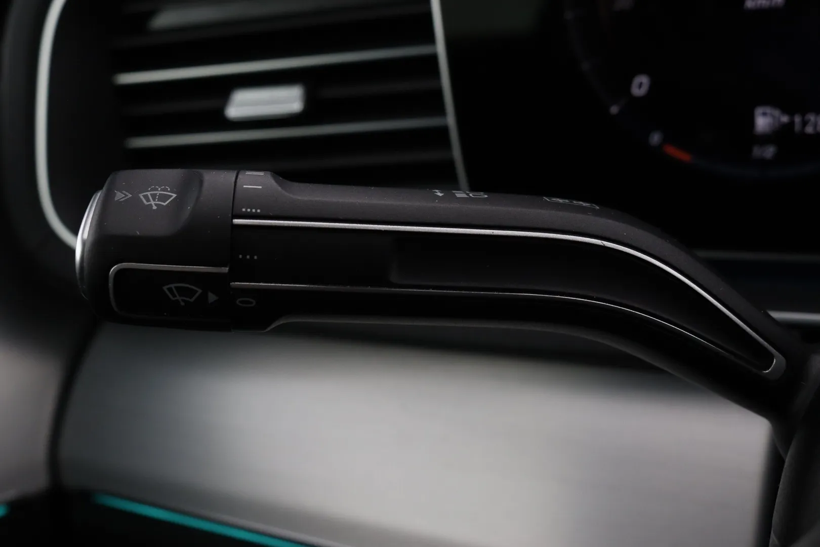 Mercedes-Benz GLE XPS-163 carousel image