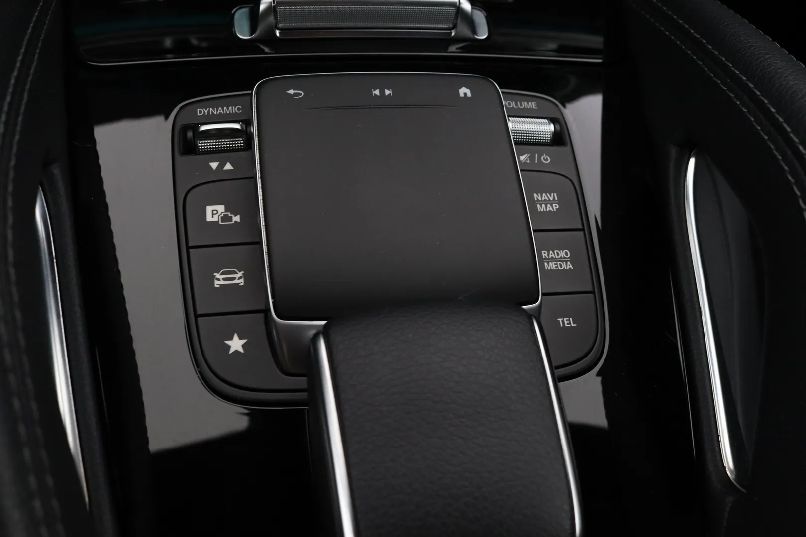 Mercedes-Benz GLE XPS-163 carousel image