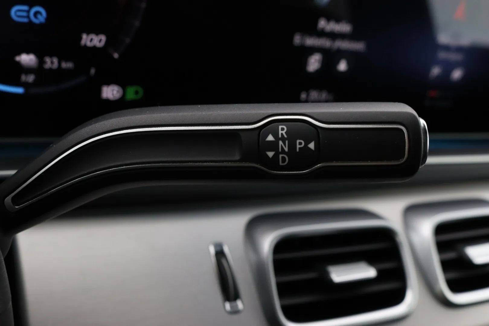 Mercedes-Benz GLE XPS-163 carousel image
