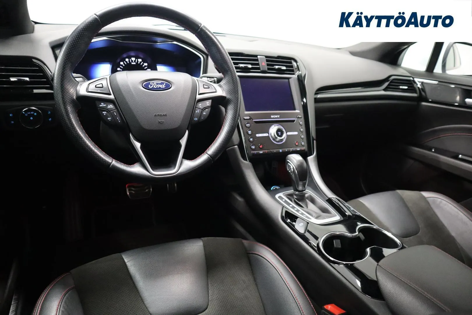 Ford Mondeo OZA-640 carousel image