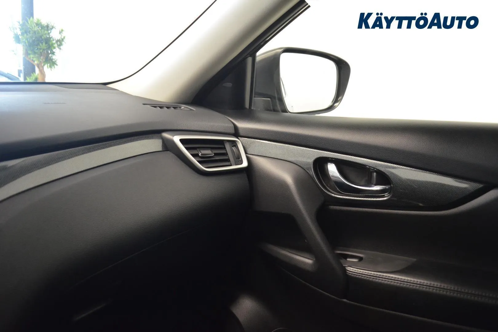 Nissan X-Trail JJP-949 carousel image