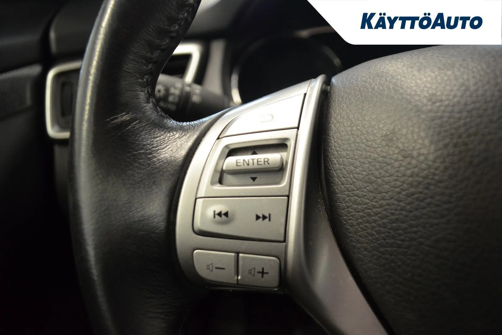 Nissan X-Trail JJP-949 carousel image