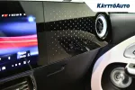 Mercedes-Benz GLB NOM-557 carousel thumbs