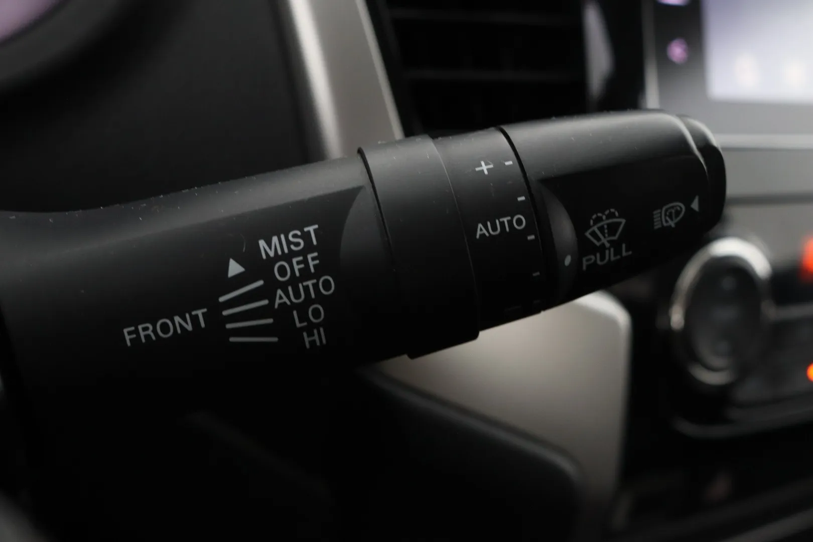 Mitsubishi L200 CPX-164 carousel image
