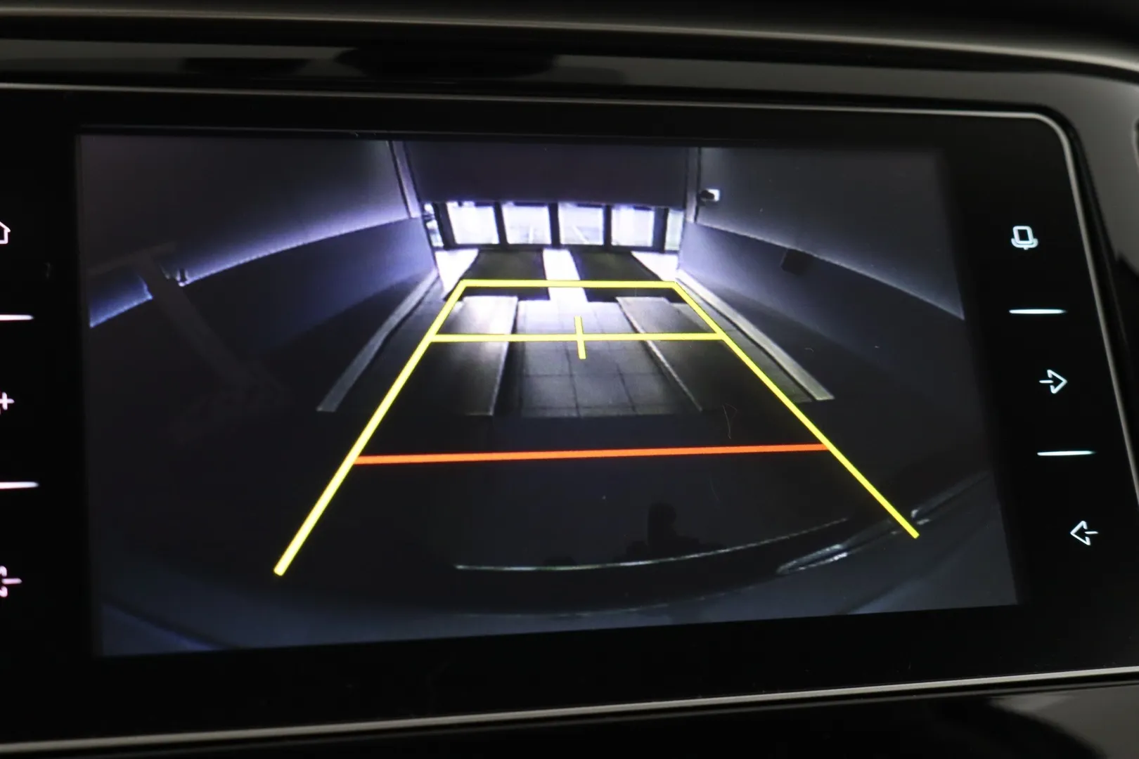 Mitsubishi L200 CPX-164 carousel image