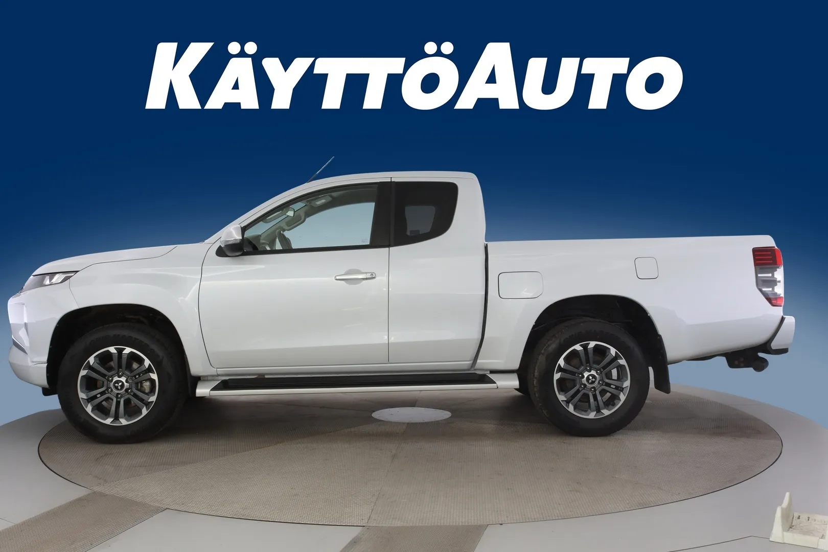 Mitsubishi L200 CPX-164 carousel image