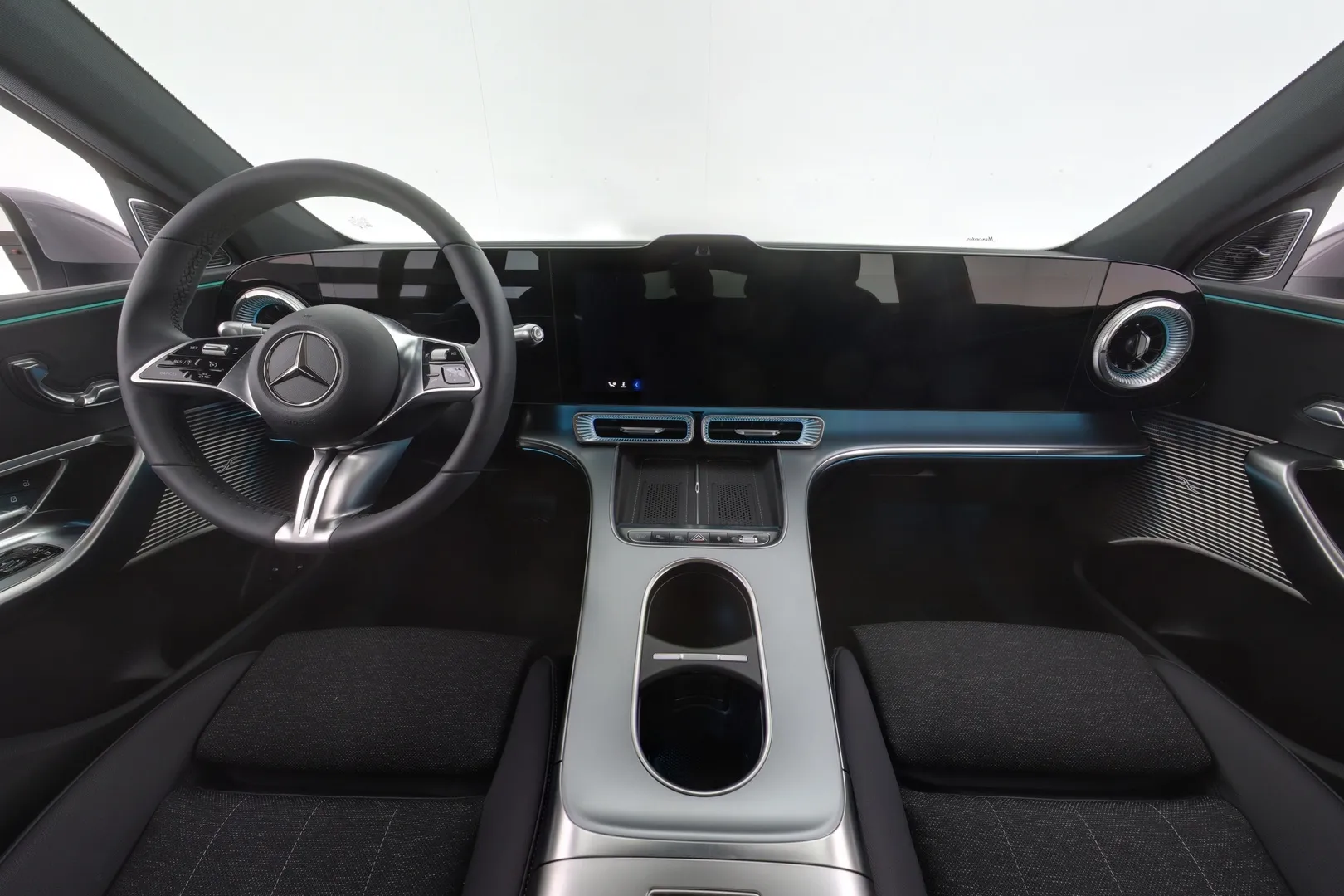 Mercedes-Benz GLC FSX-200 carousel image