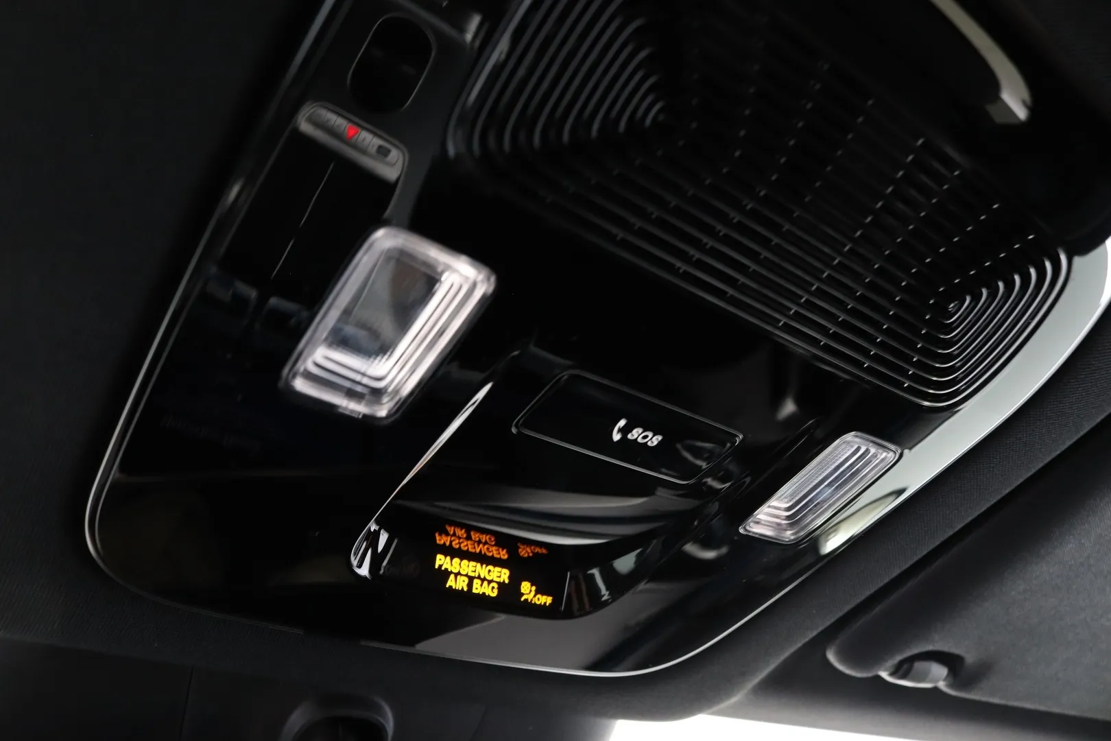 Mercedes-Benz GLC FSX-200 carousel image