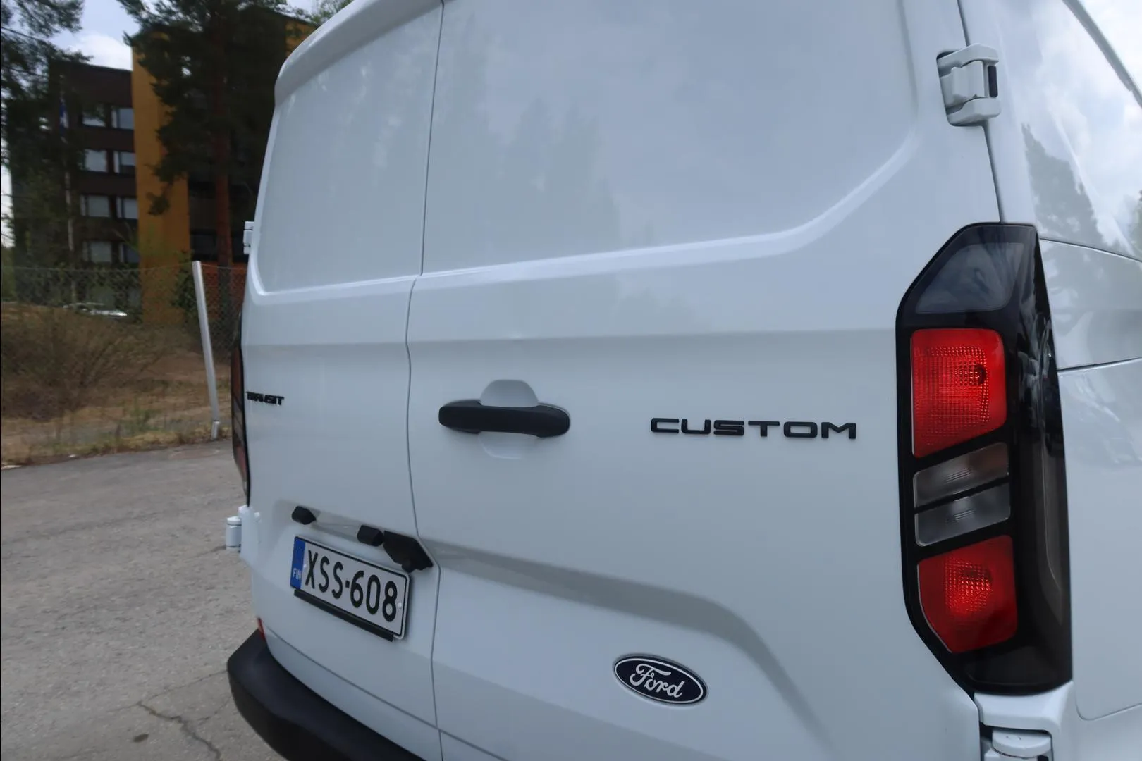 Ford Transit Custom XSS-608 carousel image