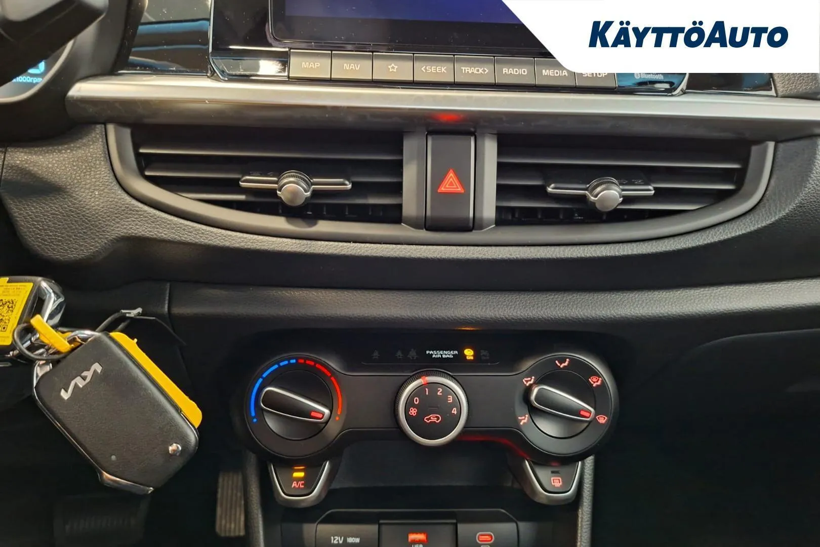 Kia Picanto RXU-968 carousel image