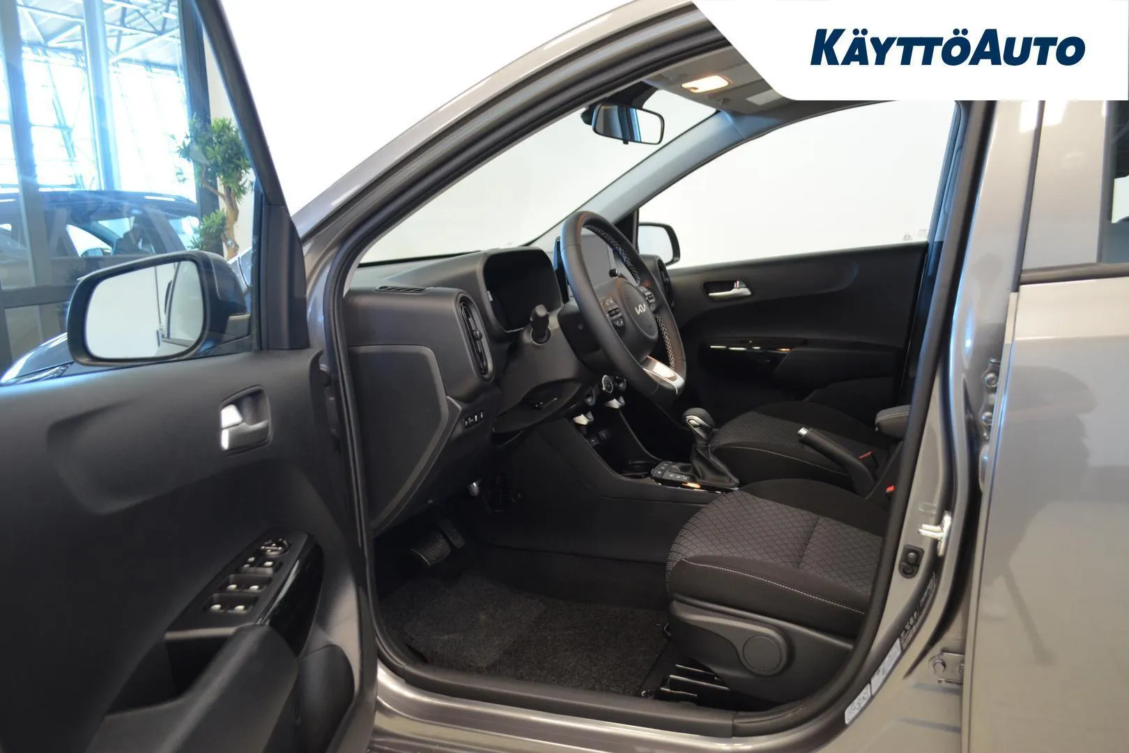 Kia Picanto RXU-968 carousel image