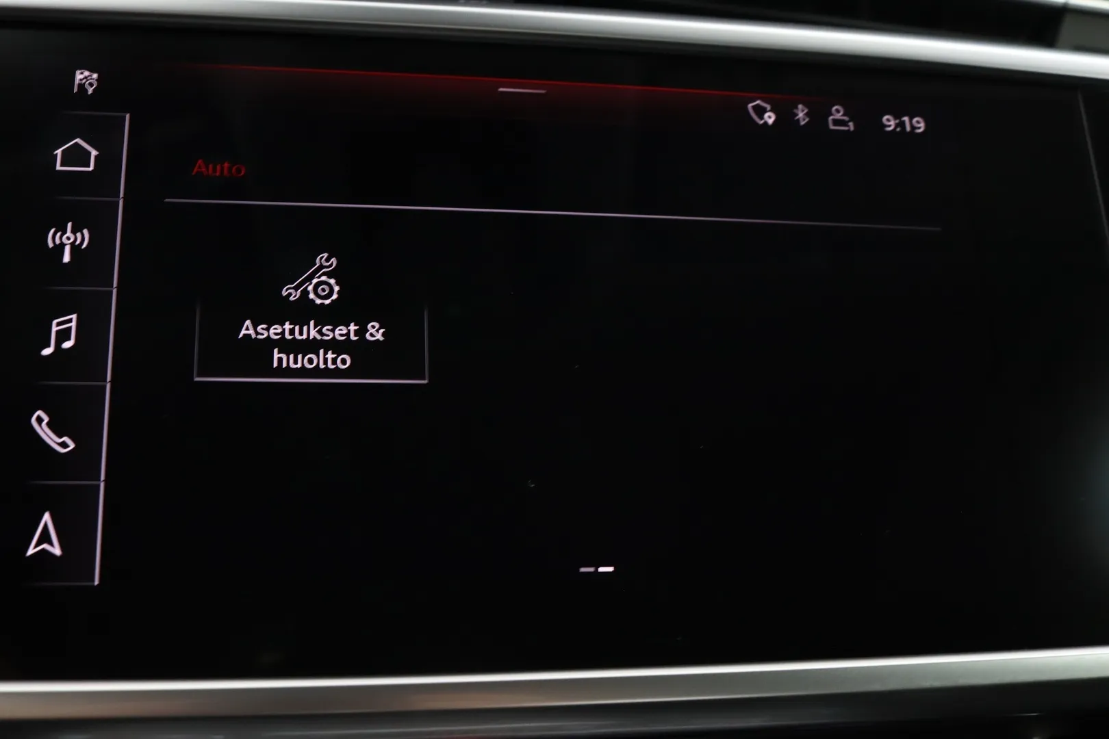 Audi A6 XRU-692 carousel image