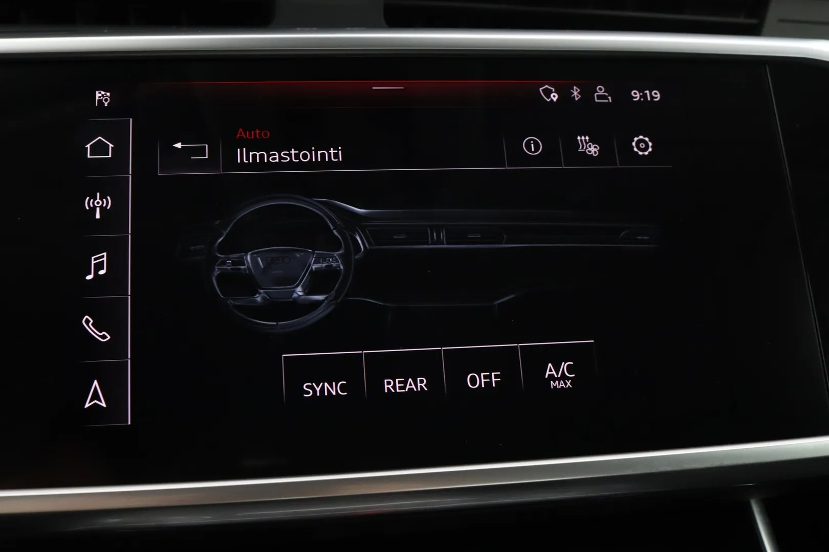 Audi A6 XRU-692 carousel image