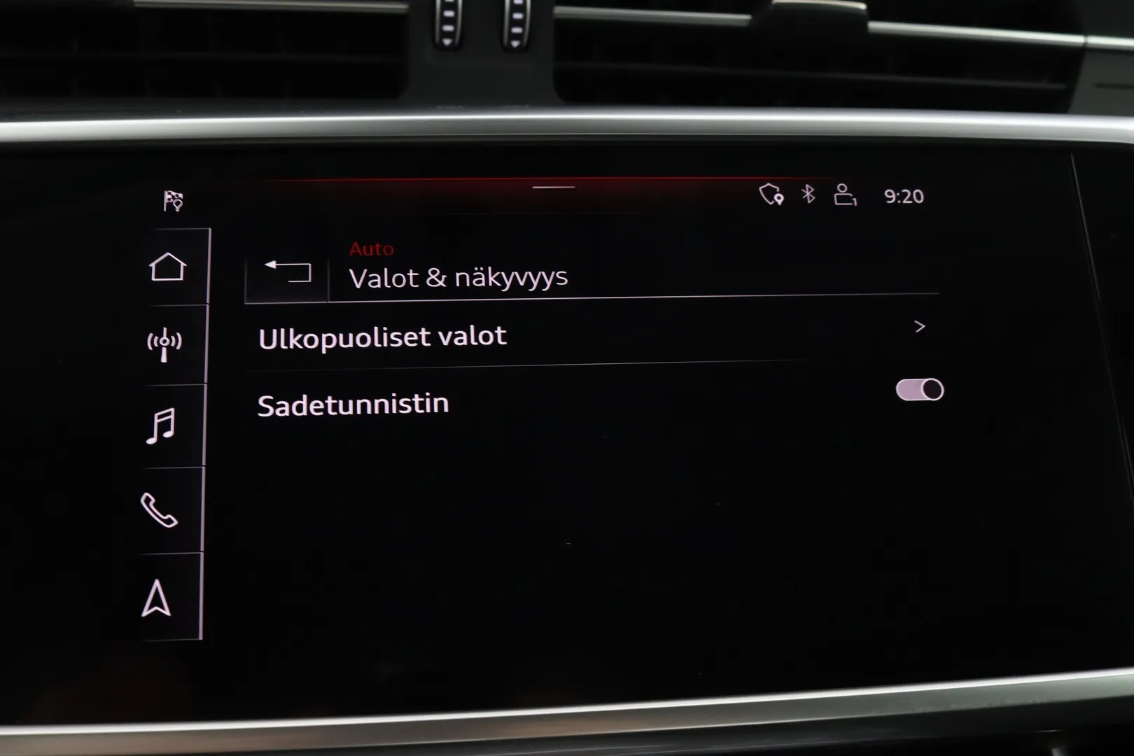 Audi A6 XRU-692 carousel image