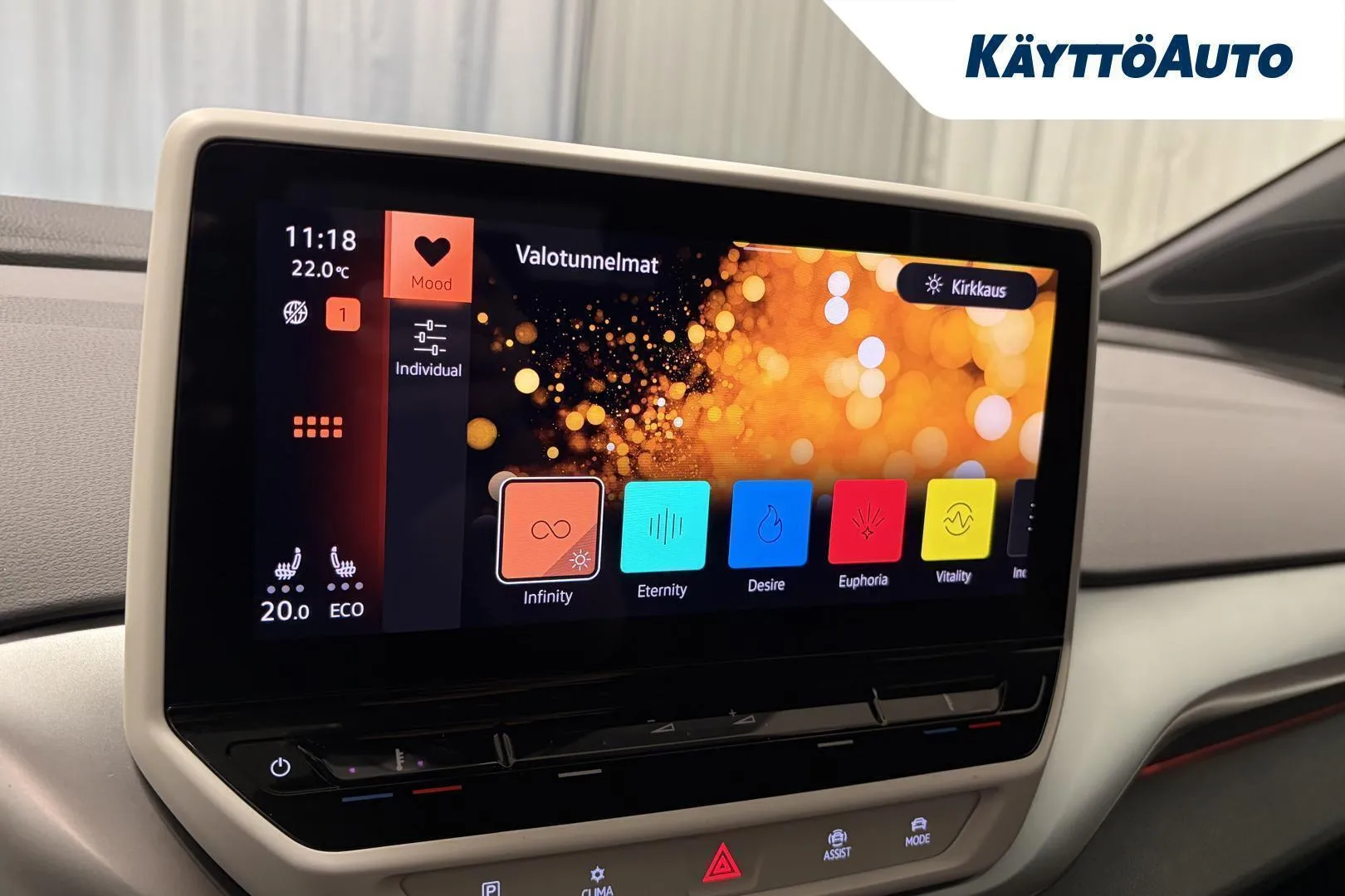 Volkswagen ID.4 KXE-478 carousel image