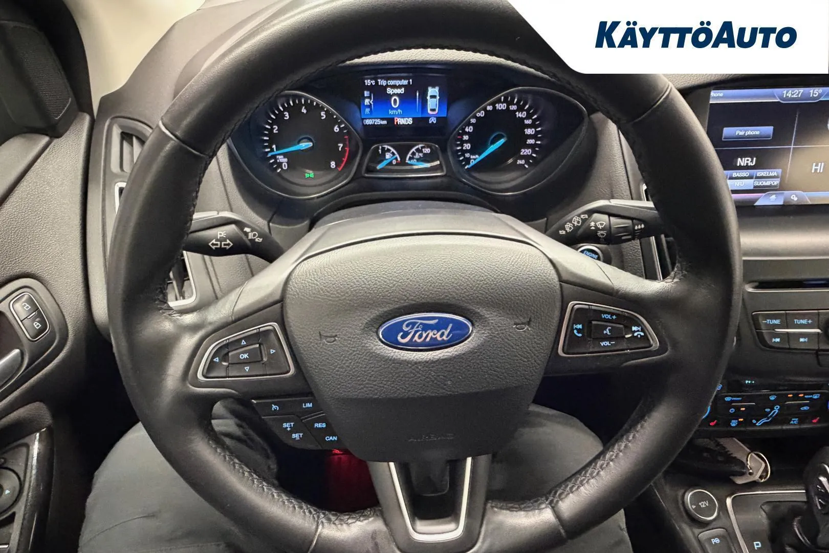 Ford Focus NKE-992 carousel image