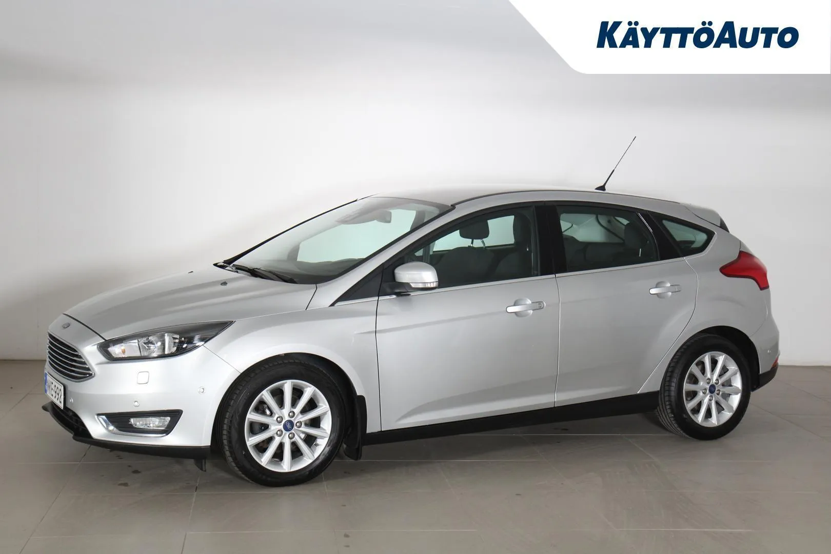 Ford Focus NKE-992 carousel image