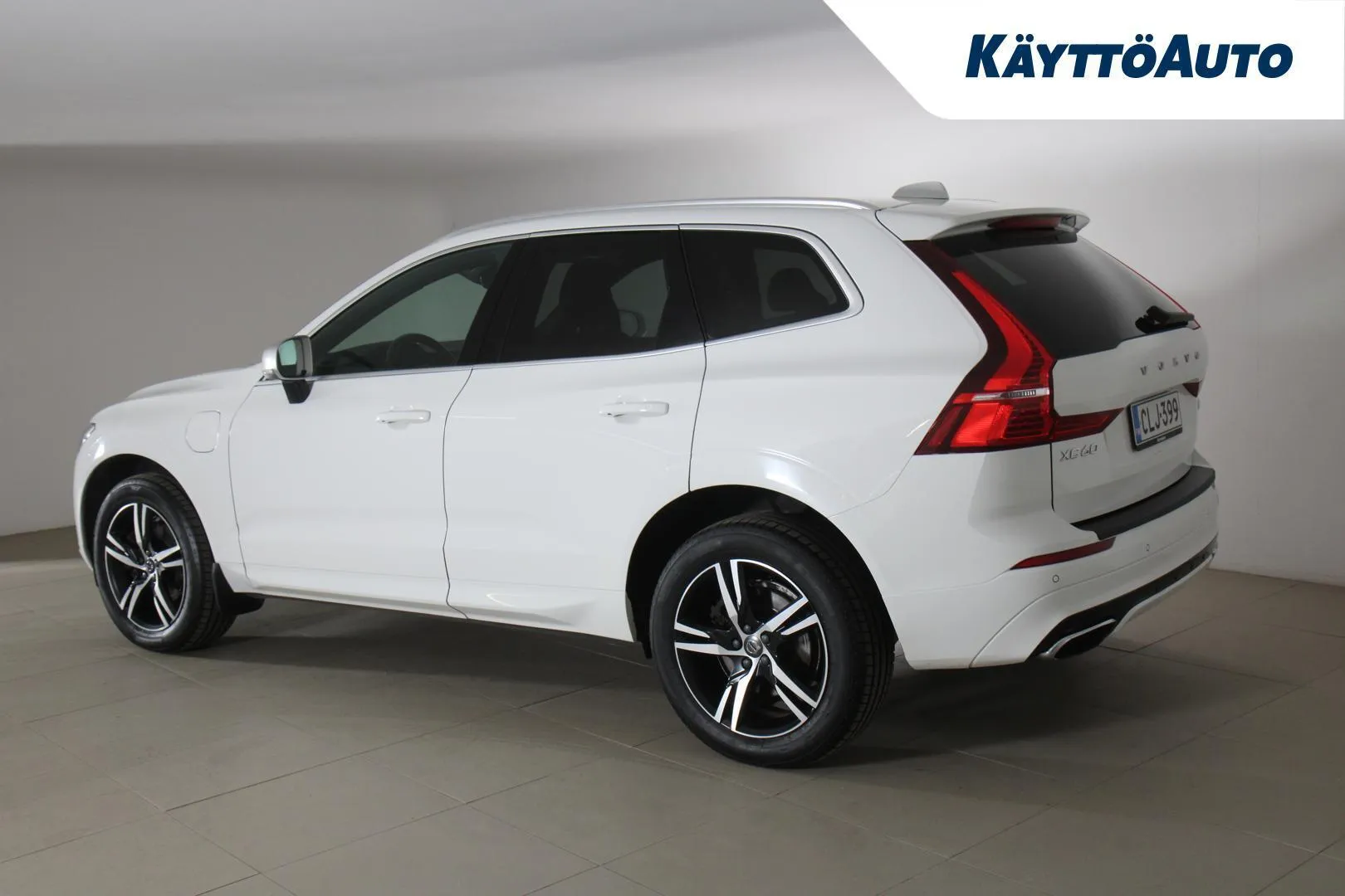 Volvo XC60 CLJ-399 carousel image
