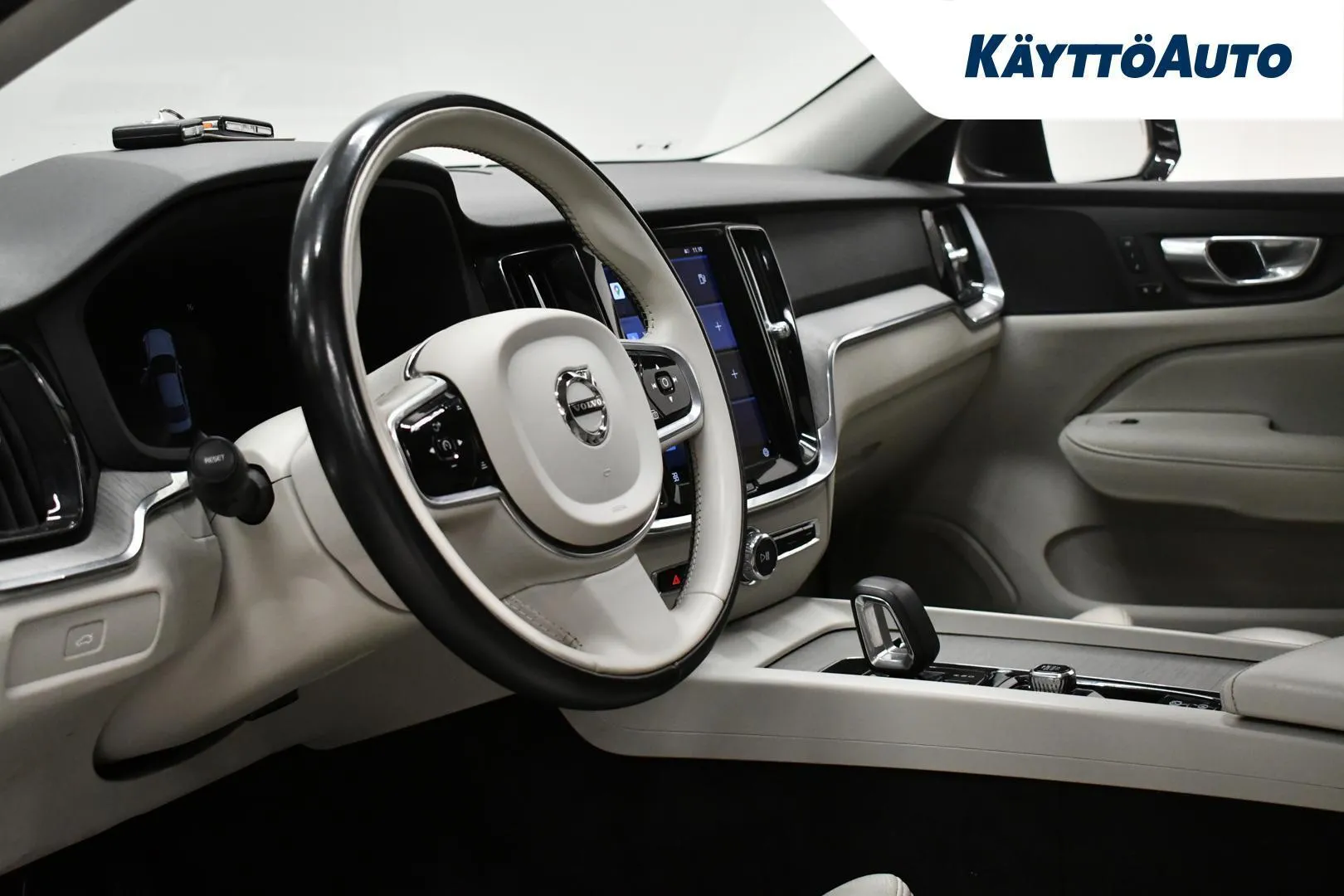 Volvo S60 MOU-200 carousel image