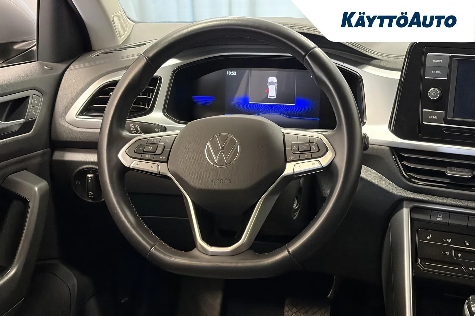 Volkswagen T-Roc EUP-777 carousel image