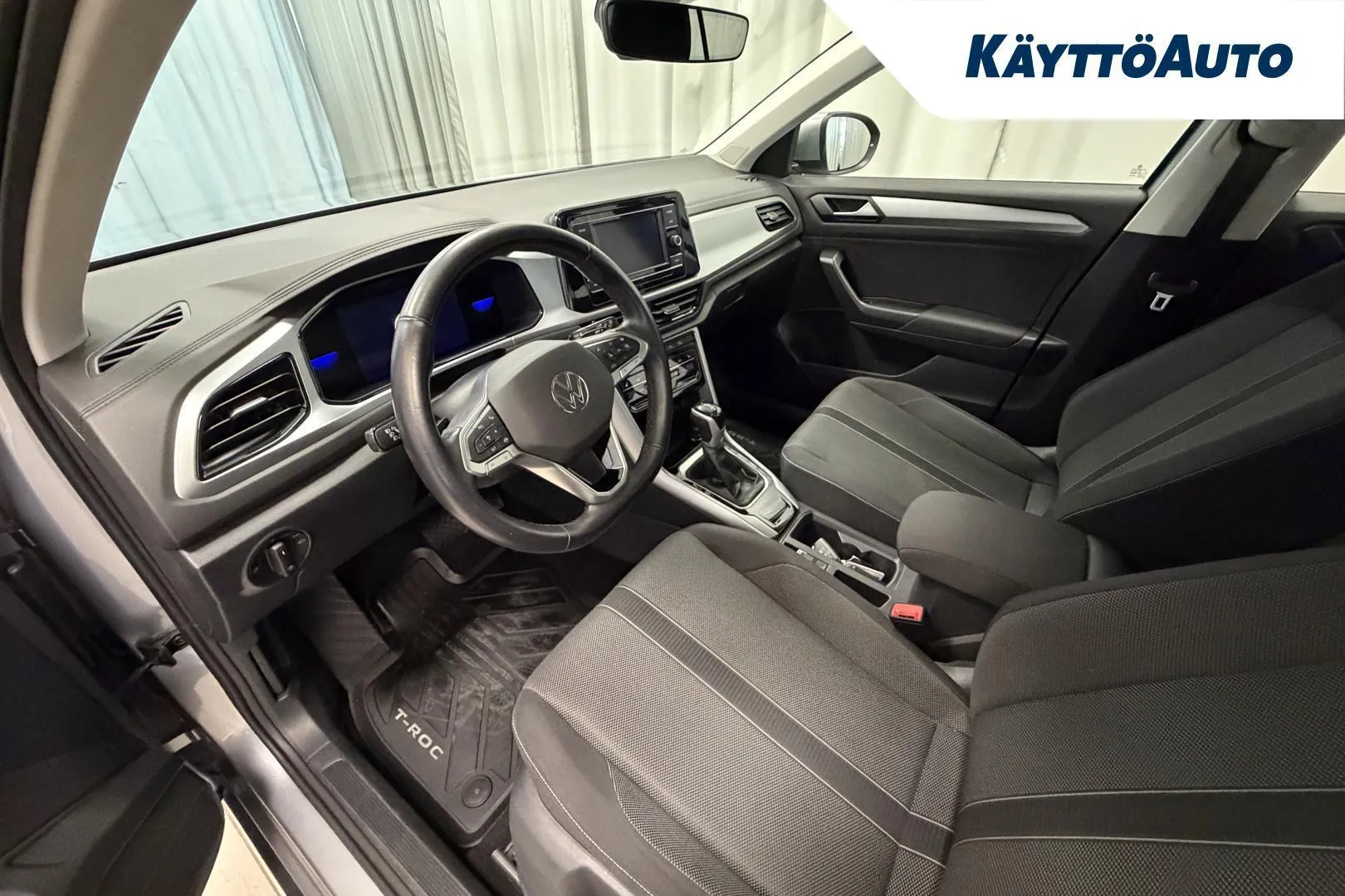 Volkswagen T-Roc EUP-777 carousel image