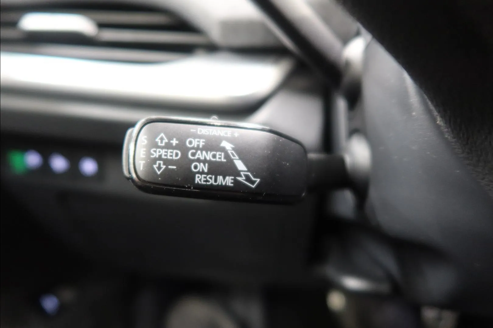 Skoda Enyaq YMM-783 carousel image