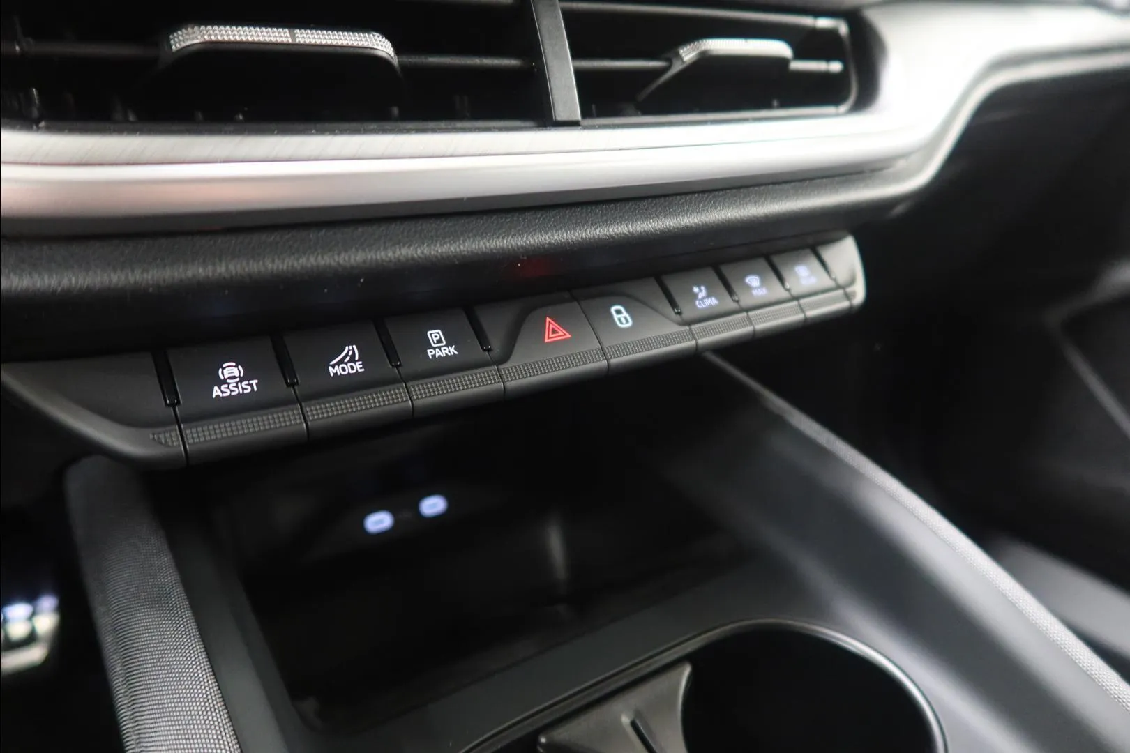 Skoda Enyaq YMM-783 carousel image