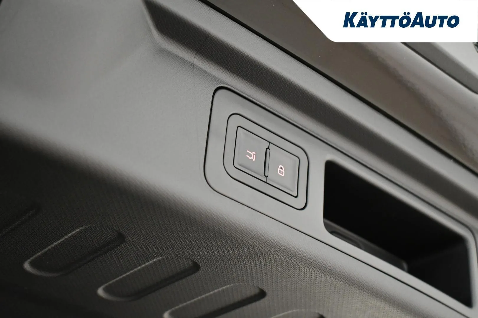 BYD ATTO 3 EVP-601 carousel image