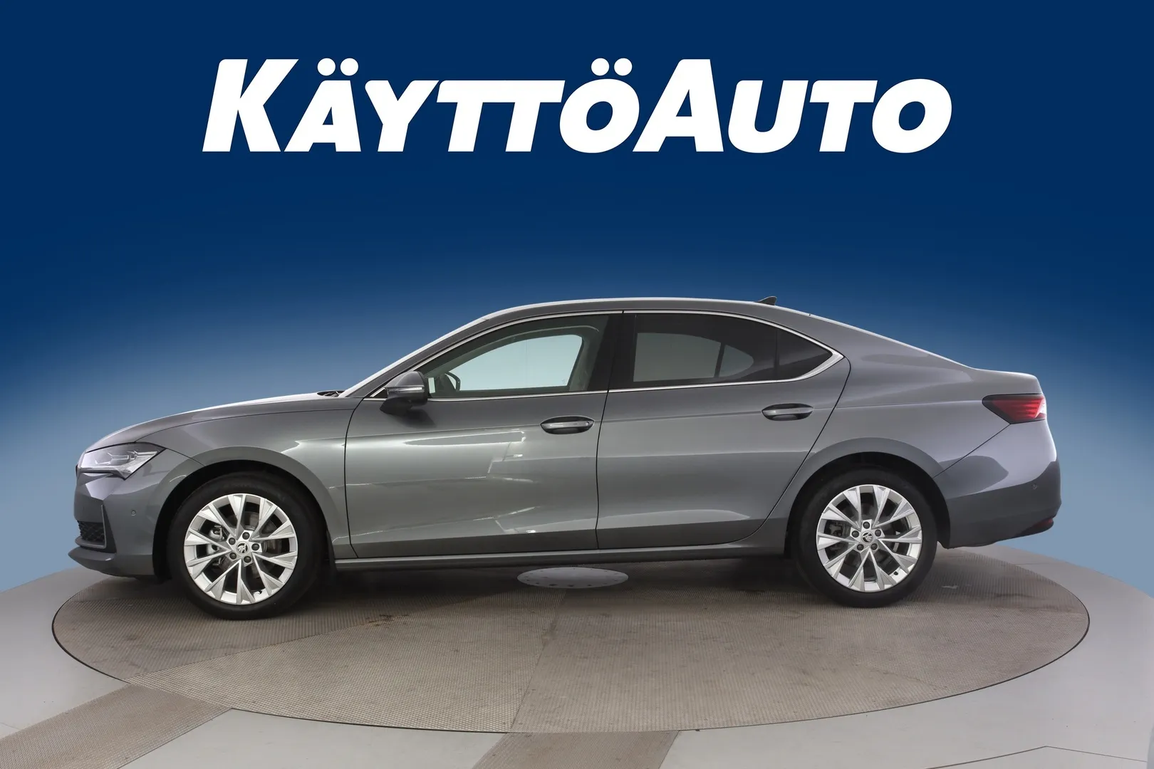 SKODA SUPERB ZPH-921 carousel image