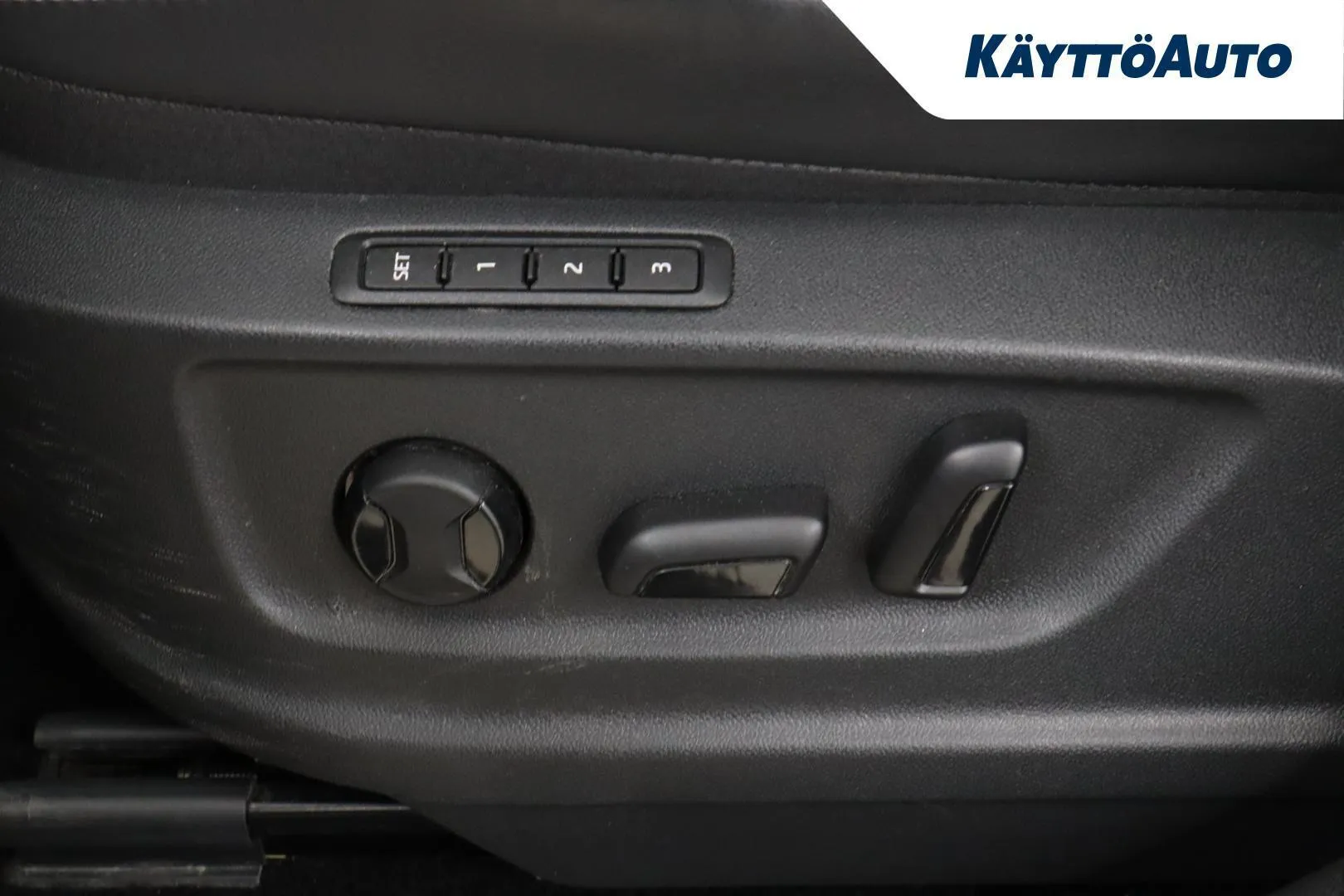 Skoda Kodiaq YKX-809 carousel image