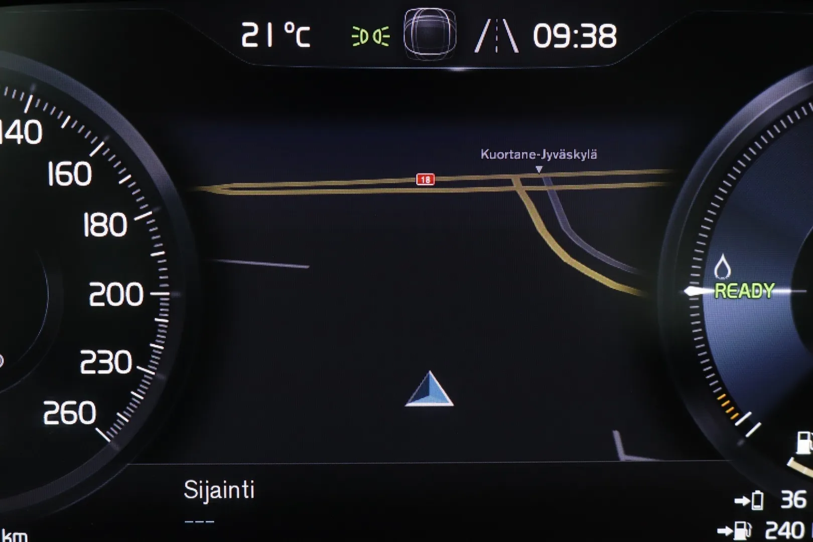 Volvo XC40 RVL-908 carousel image