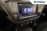 Volkswagen Tiguan SMB-620 carousel thumbs