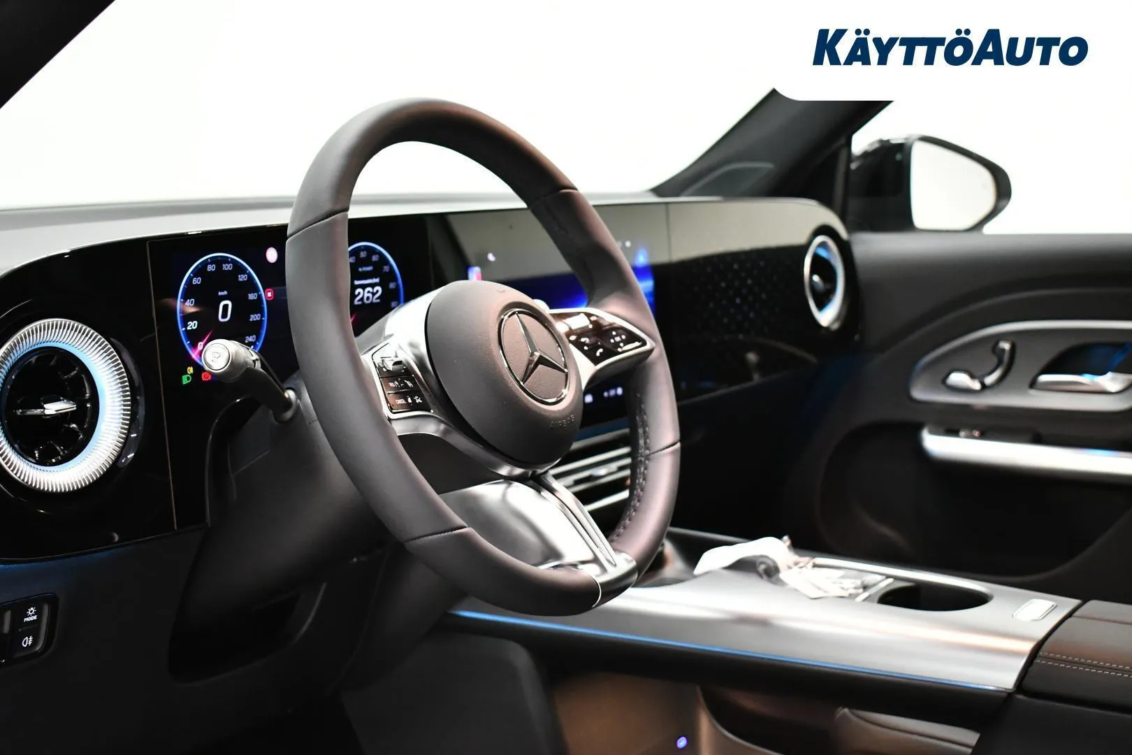 MERCEDES-BENZ GLB FSU-617 carousel image
