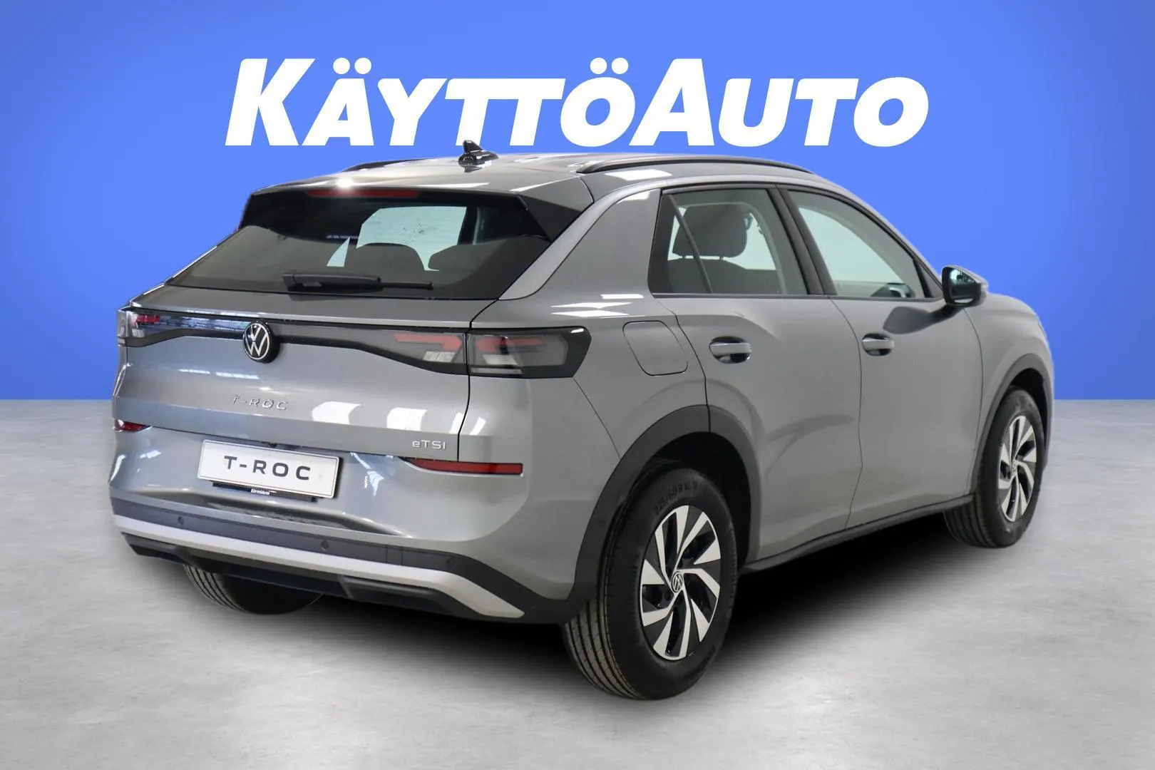Volkswagen T-Roc YMM-295 carousel image
