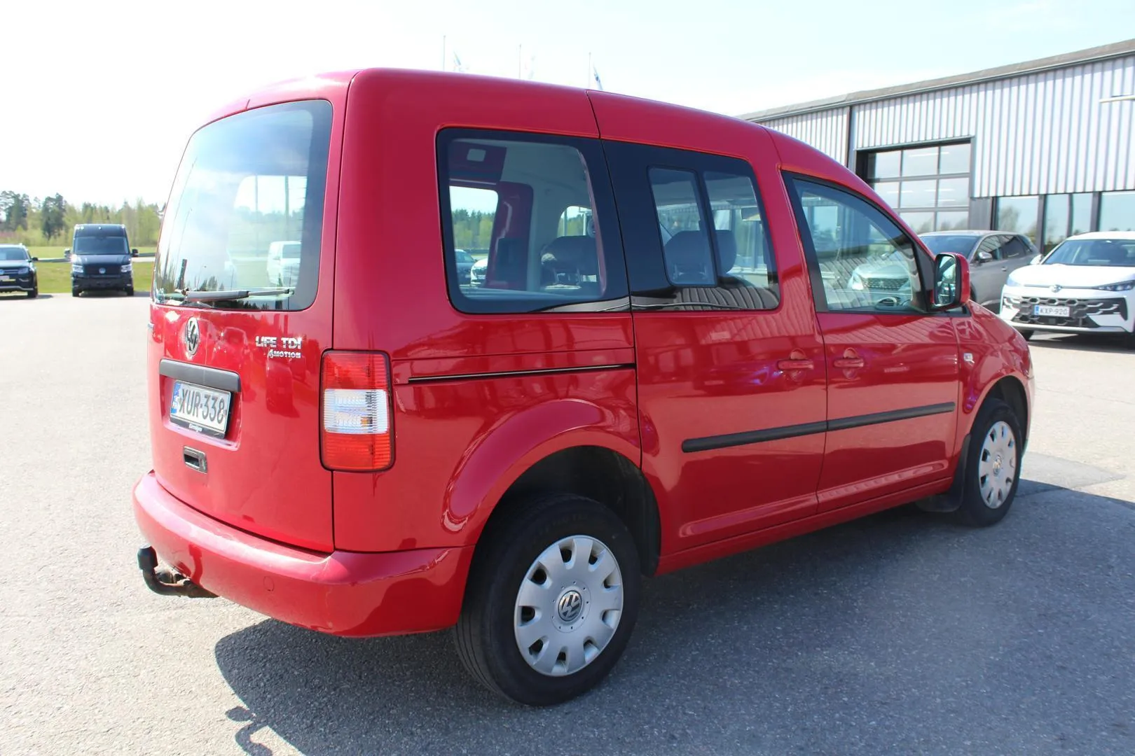 Volkswagen Caddy XUR-338 carousel image