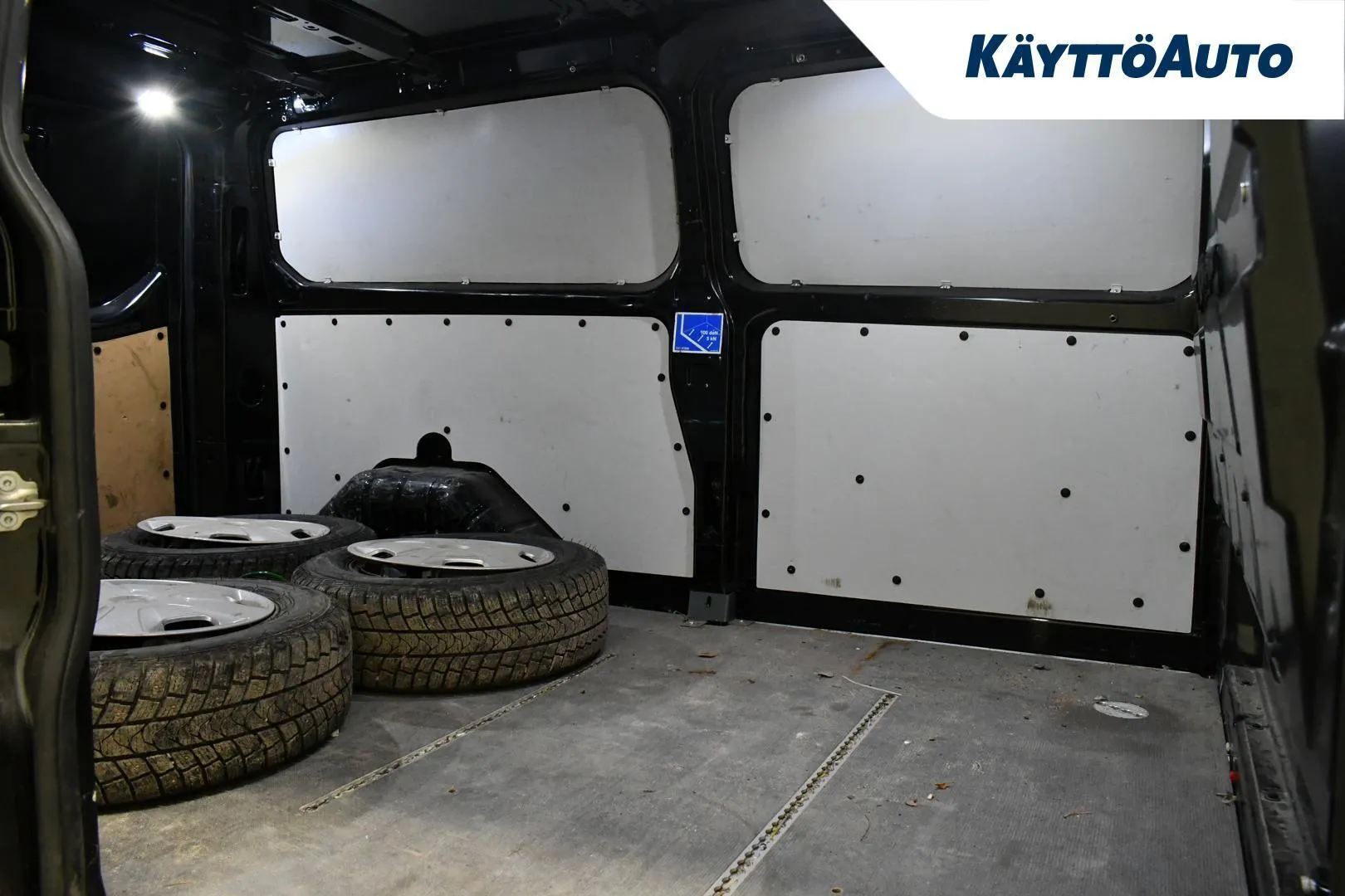 Ford Transit Custom IPU-404 carousel image