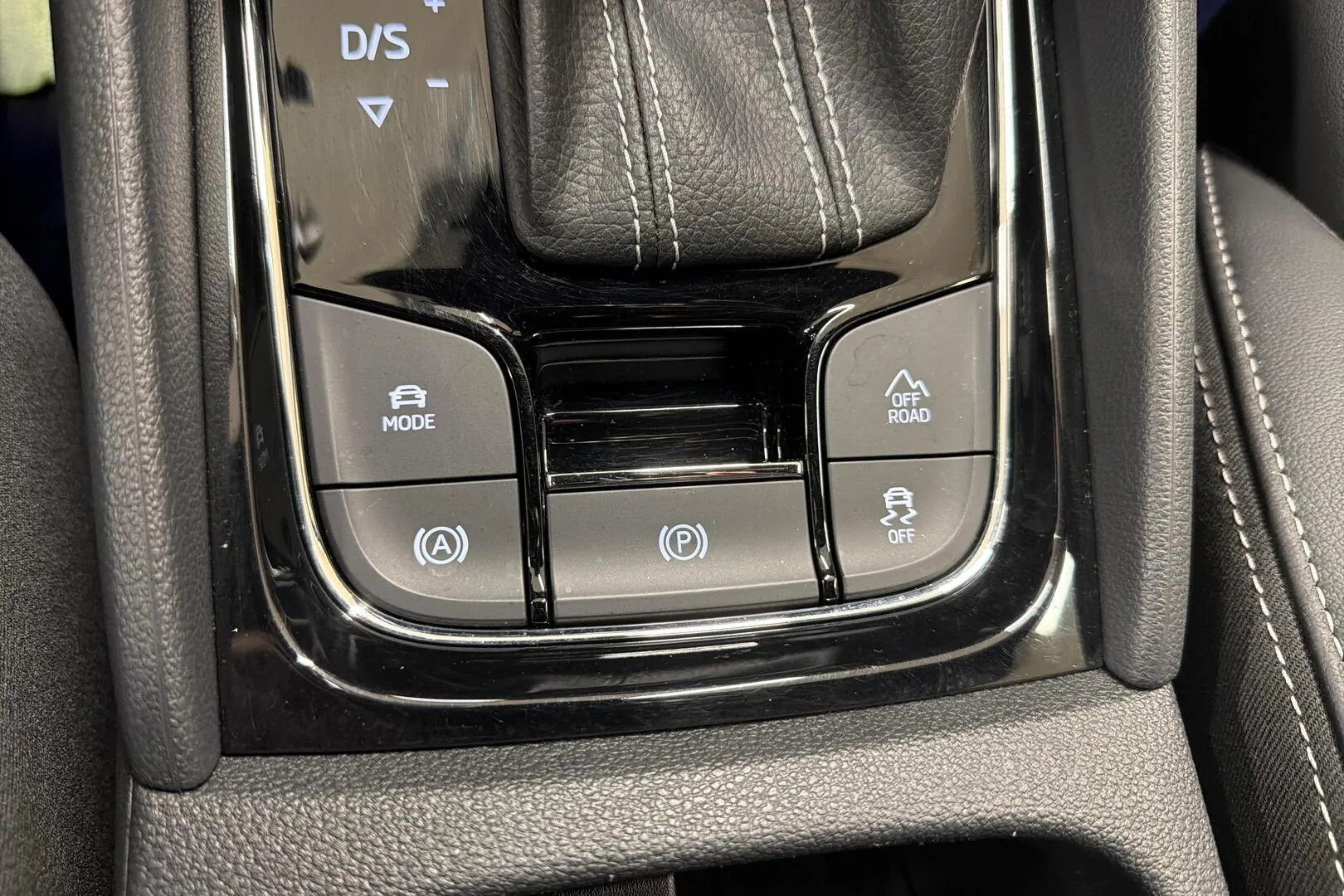 Skoda Kodiaq FPF-143 carousel image