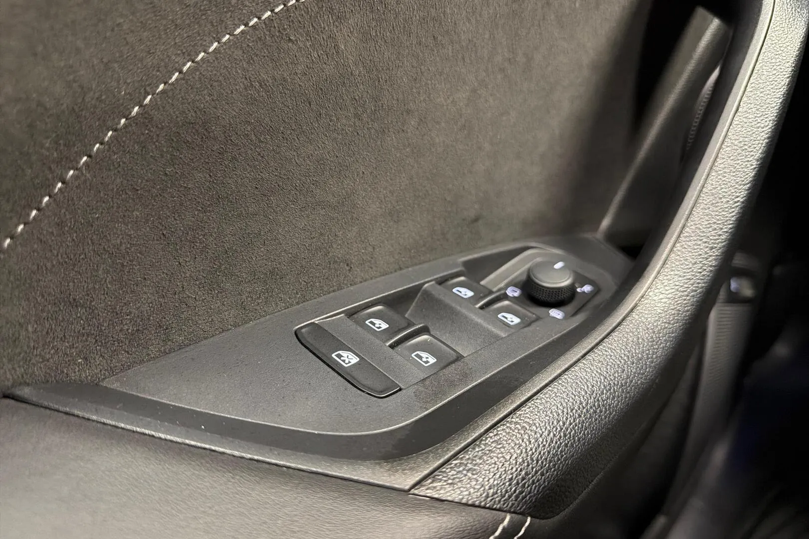 Skoda Kodiaq FPF-143 carousel image