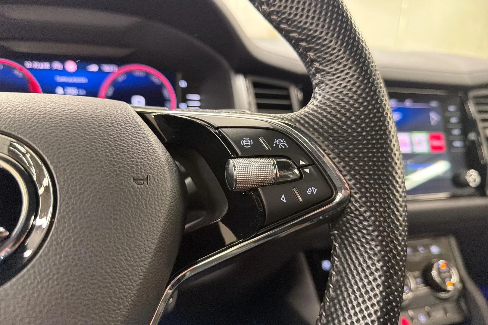 Skoda Kodiaq FPF-143 carousel image