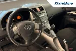 Toyota Auris BUO-770 carousel thumbs