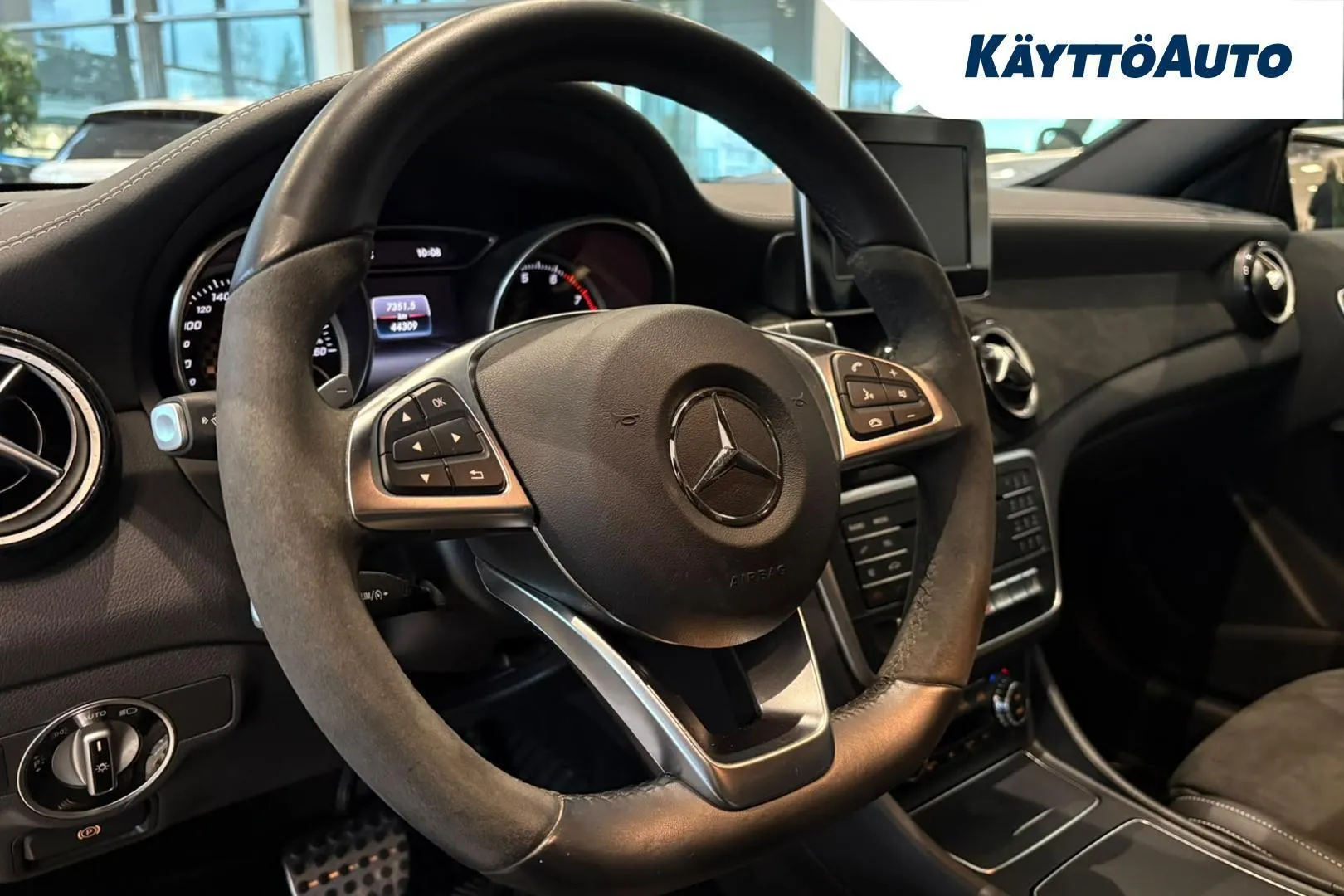 Mercedes-Benz A XOB-706 carousel image