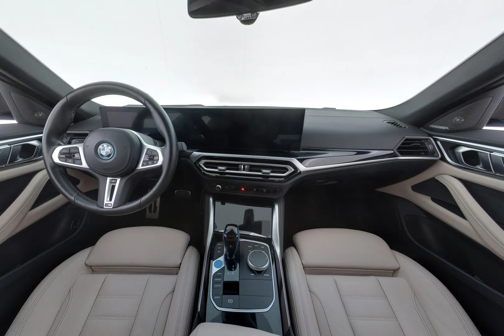 BMW i4 FPF-922 carousel image