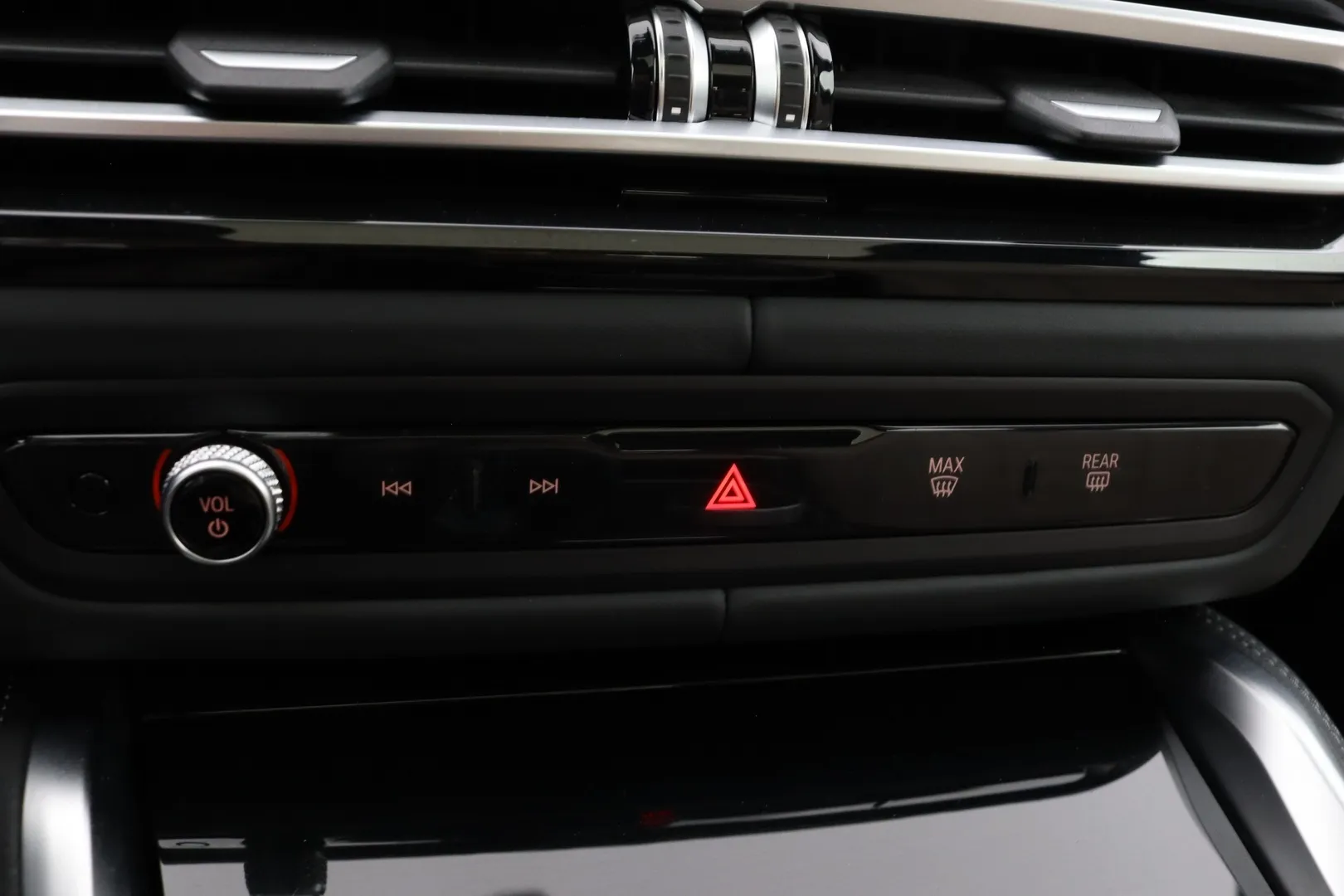 BMW i4 FPF-922 carousel image