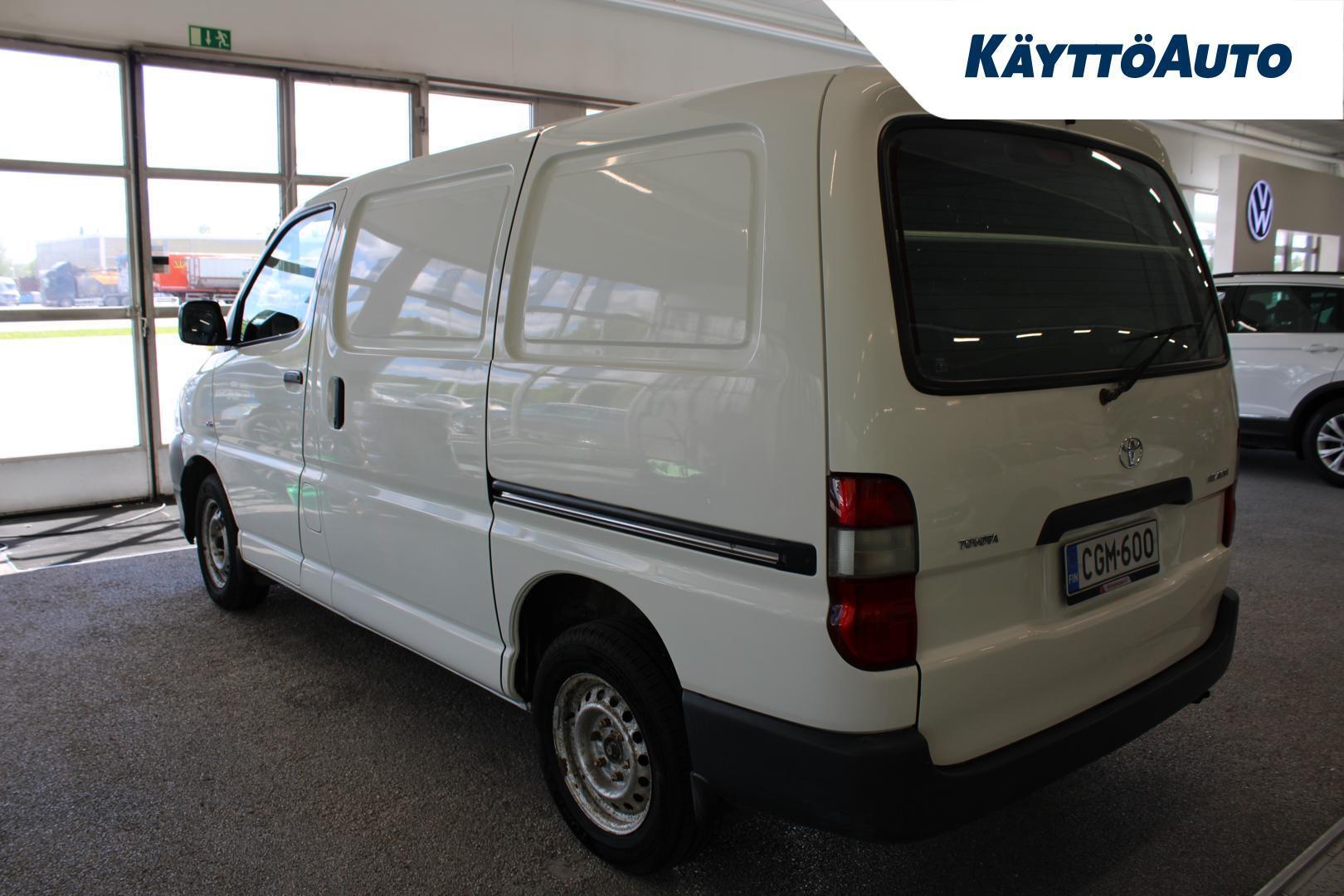 Toyota Hiace 2,5 D-4D 95 5ov 2007, kuva 3/16