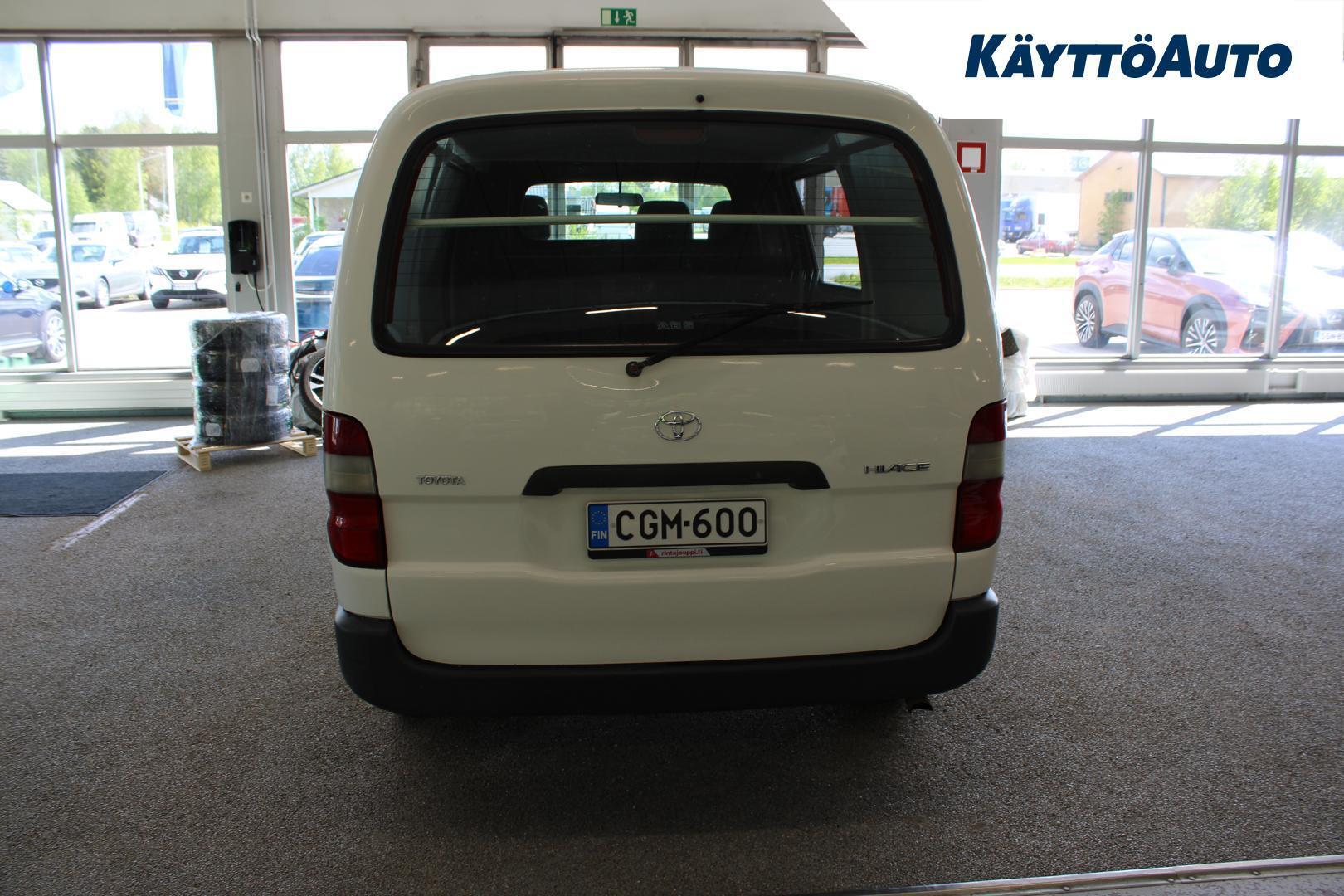 Toyota Hiace 2,5 D-4D 95 5ov 2007, kuva 4/16