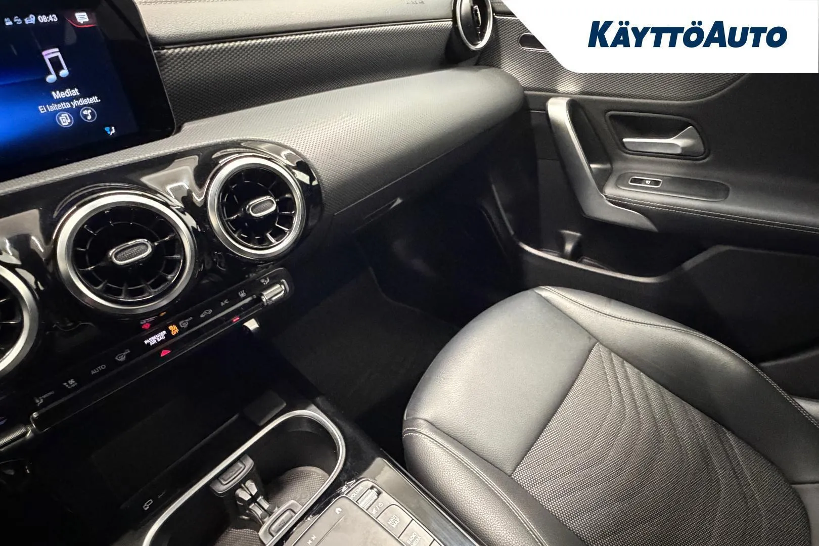Mercedes-Benz CLA GPK-860 carousel image