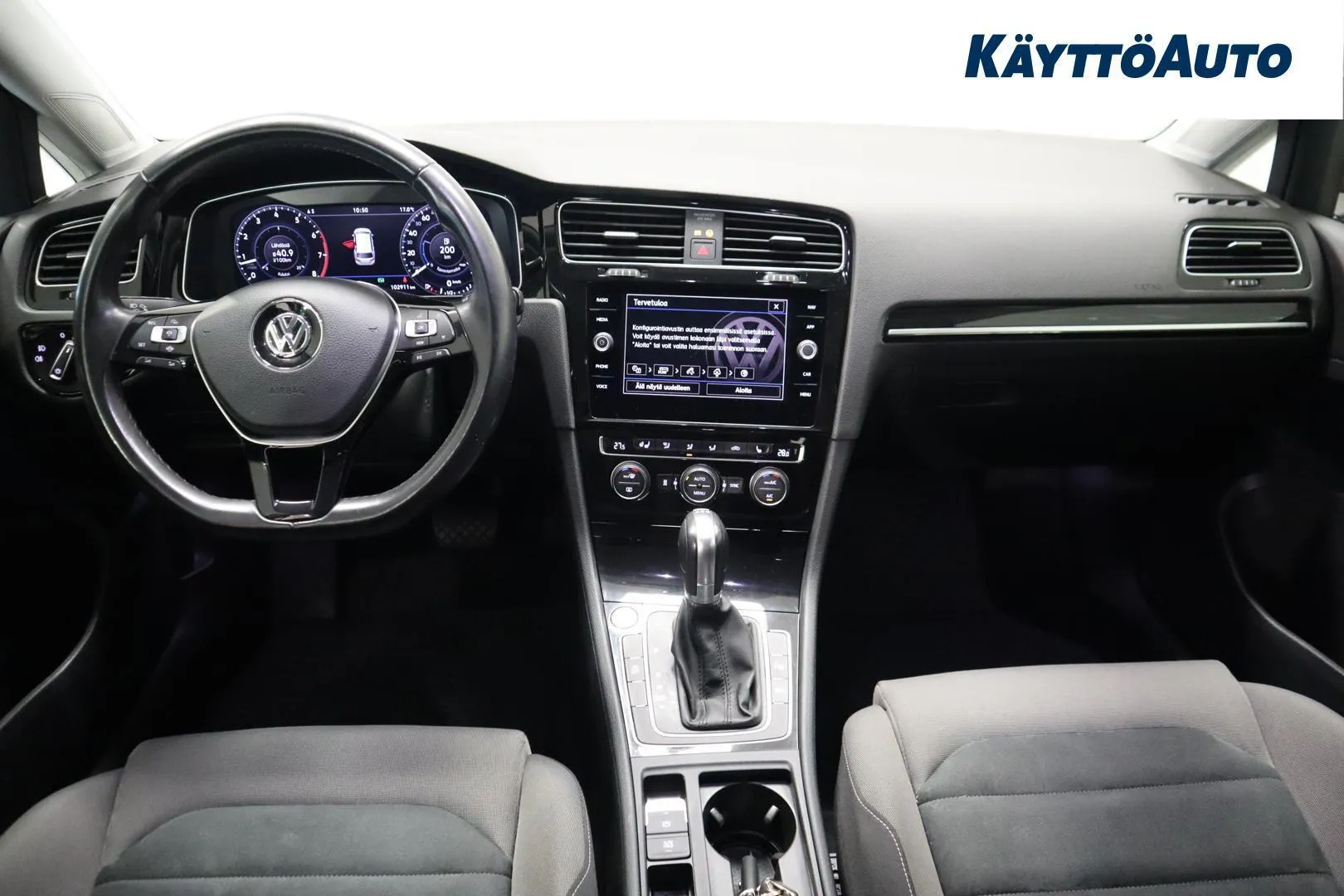 Volkswagen Golf CMN-944 carousel image