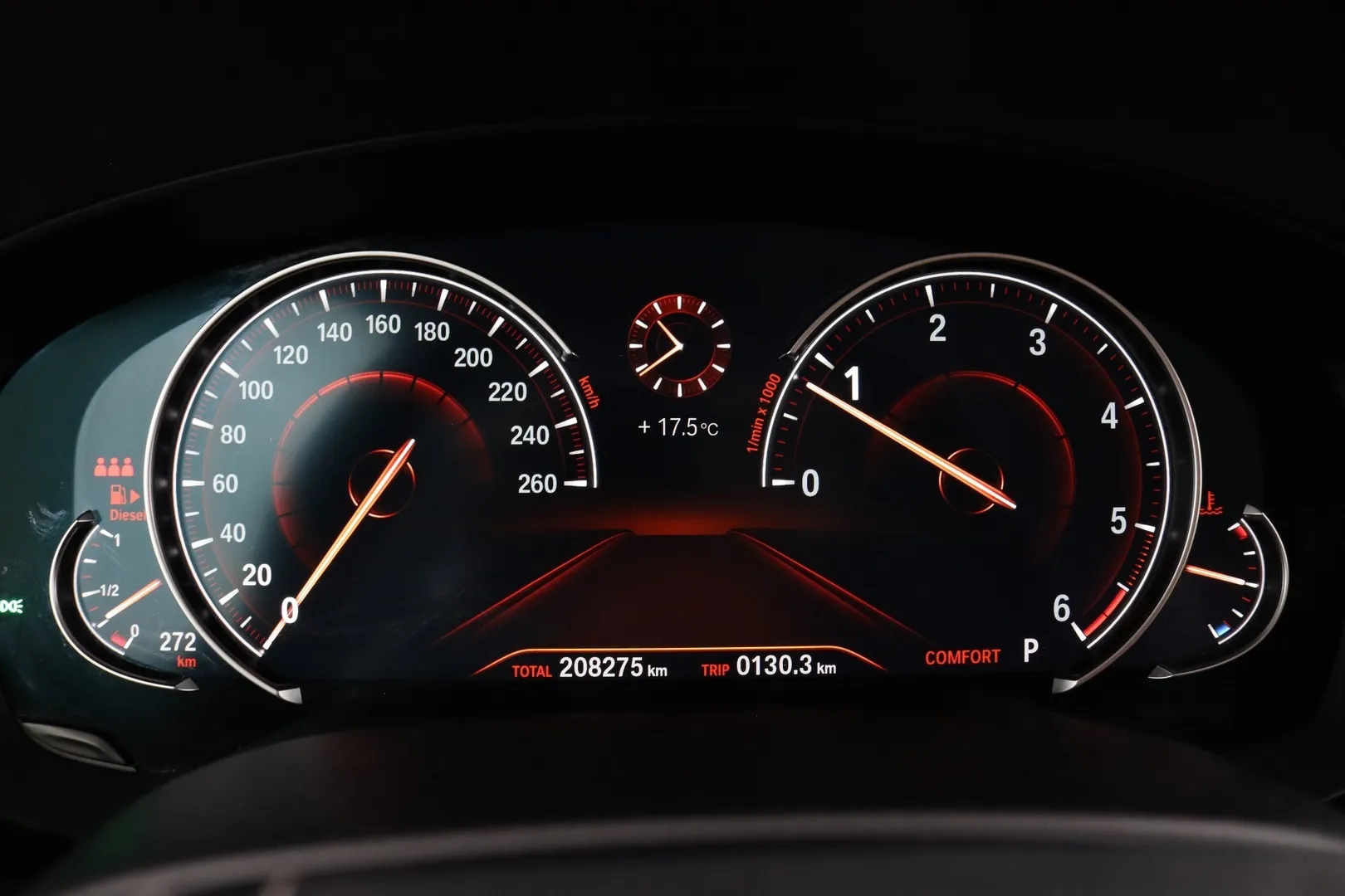 BMW 520 YLA-965 carousel image