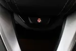 BMW 520 YLA-965 carousel thumbs