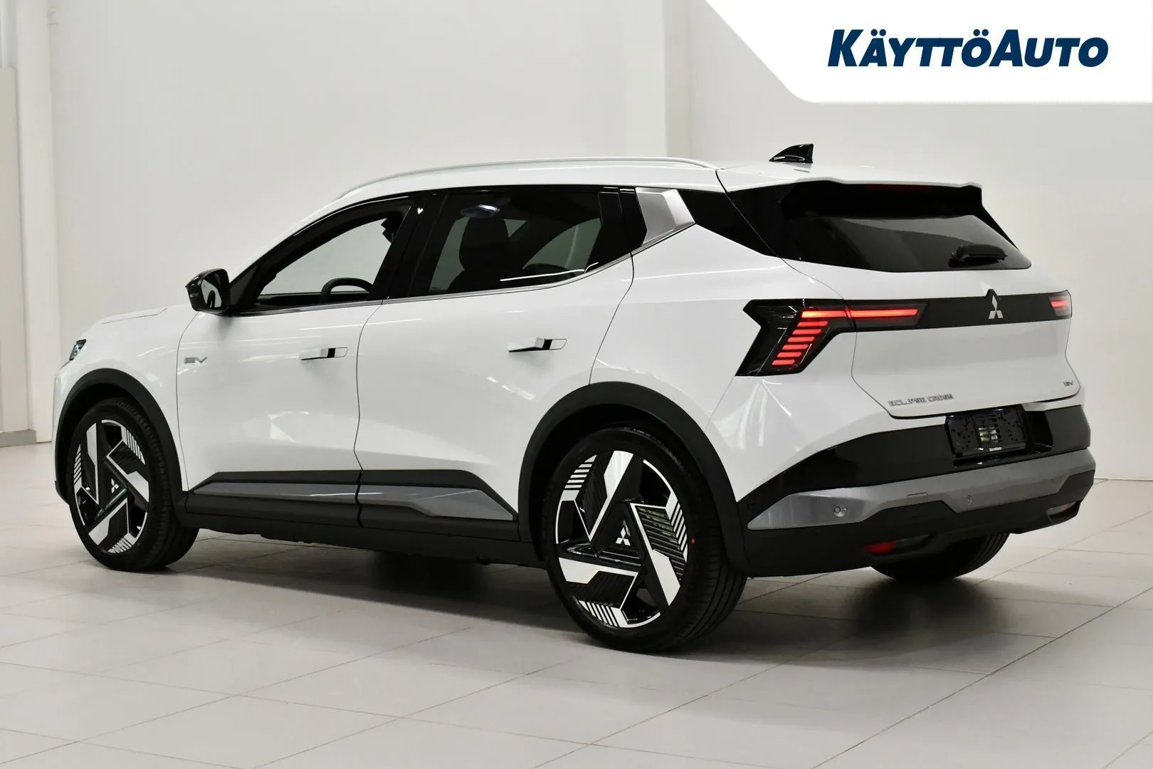 Mitsubishi Eclipse Cross ZRL-671 carousel image